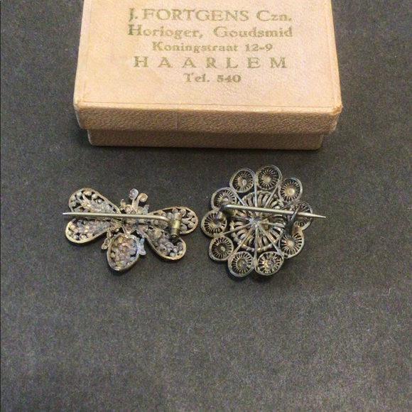 (2) Early 1900’s European Brooches w/original box - Picture 5 of 5